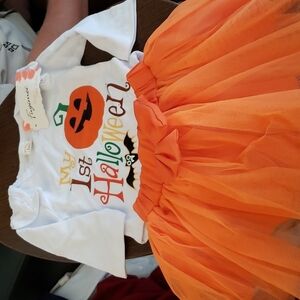 Fuyimei My 1st Halloween Long Sleeve Onsie and Orange Tutu set Size 6-12 months